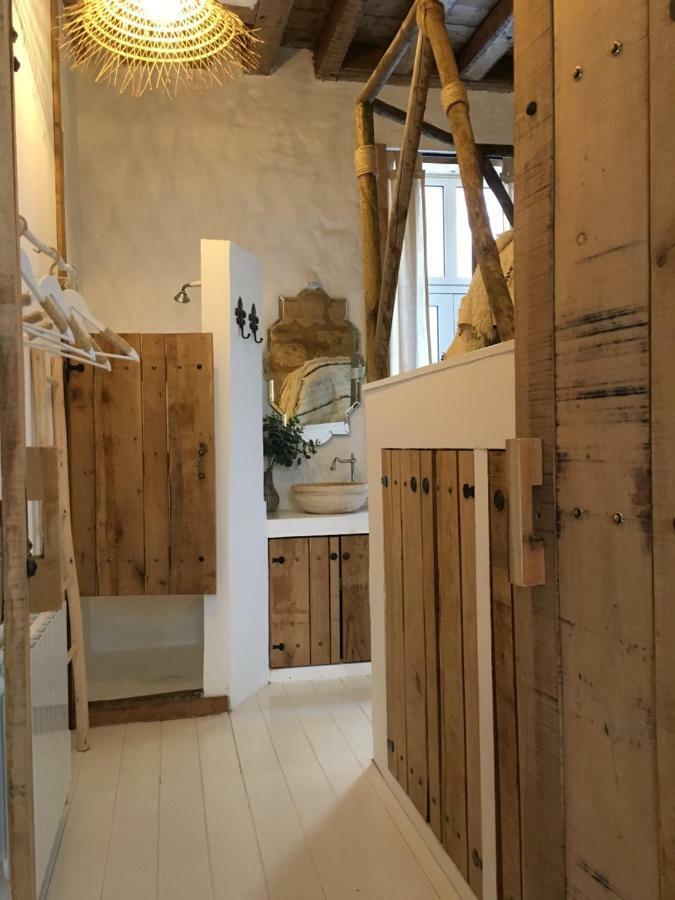 Apartmán Mirmont Greek Style Bordeaux Exteriér fotografie